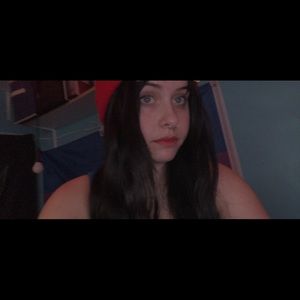 Meet your Posher, Jules